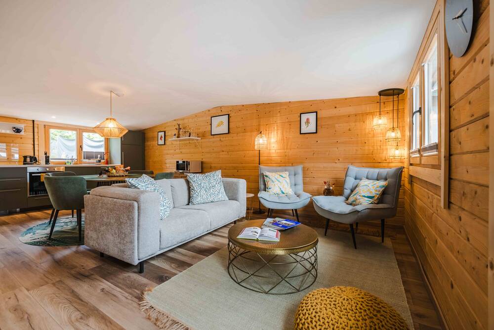 2 night stay at Chalet Oz